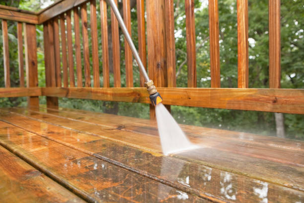 Why Choose Our Certified Pressure Washing Experts for Your Project Needs in Lexington, TN?